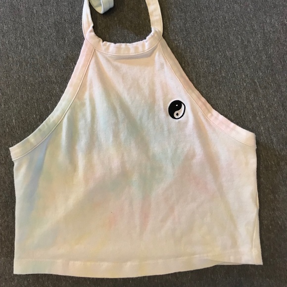 Halter Top - Picture 1 of 2